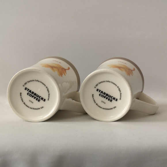 Starbucks Set of Two Retired Oak Leaf Design Coffee / Tea Mugs, 13oz, 2007 - Picture 5 of 6